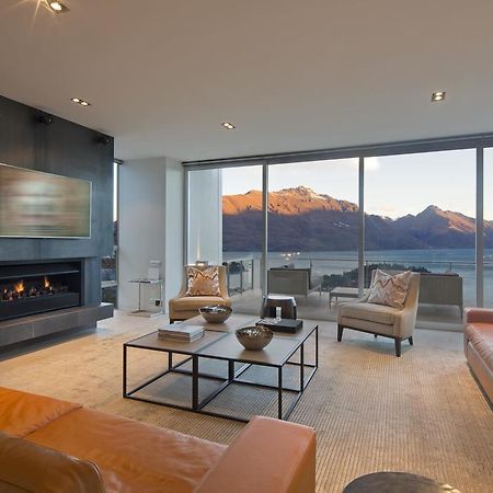 Villa De Luxe, A Relax It'S Done Luxury Holiday Home Distretto di Distretto di Queenstown Esterno foto