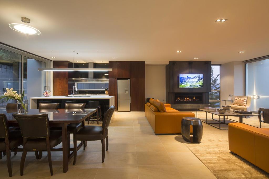 Villa De Luxe, A Relax It'S Done Luxury Holiday Home Distretto di Distretto di Queenstown Esterno foto